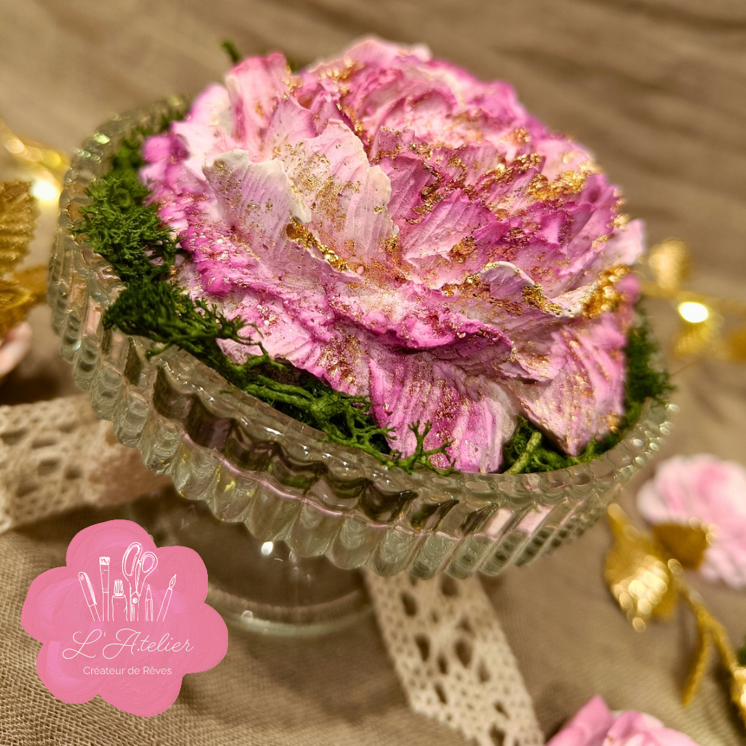 Pivoine sur coupelle