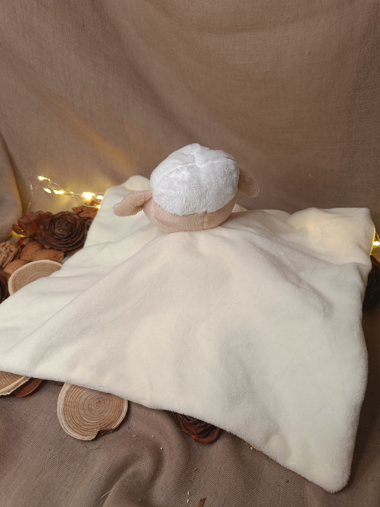 Doudou đ Mouton đ